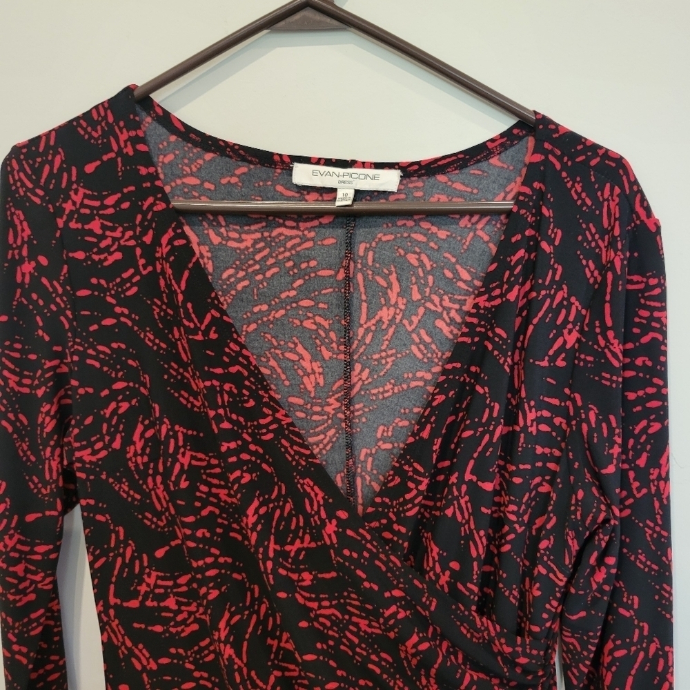 Evan Picone Elegant Faux Wrap V Neck Dress In Size 10 - Picture 3 of 10